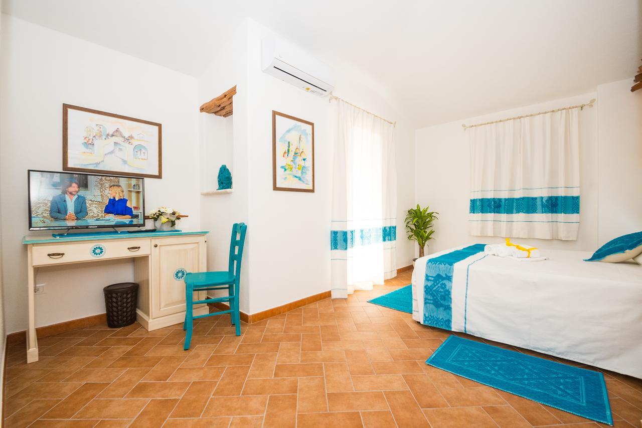 Micali Hotel Orosei Kültér fotó